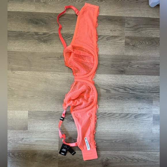 Torrid Unlined Balconette Lace Underwire Bra in Coral - 40DD NWT - Picture 6 of 6